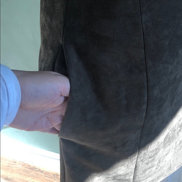 ❣️ FINAL SALE 🤍 NWT French Connection “Suedette” faux suede dress - Picture 9 of 9